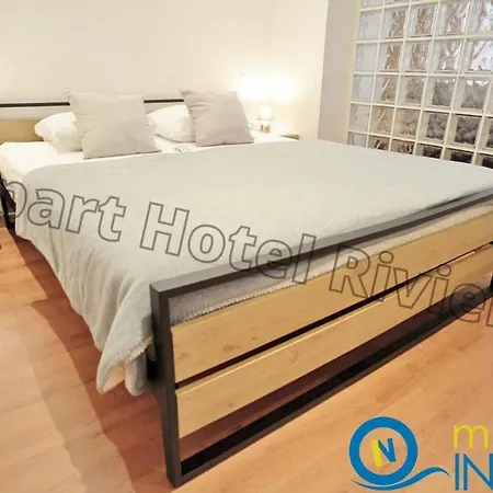 Riviera: Seaside Elegance On Promenade Des Apartment Nice